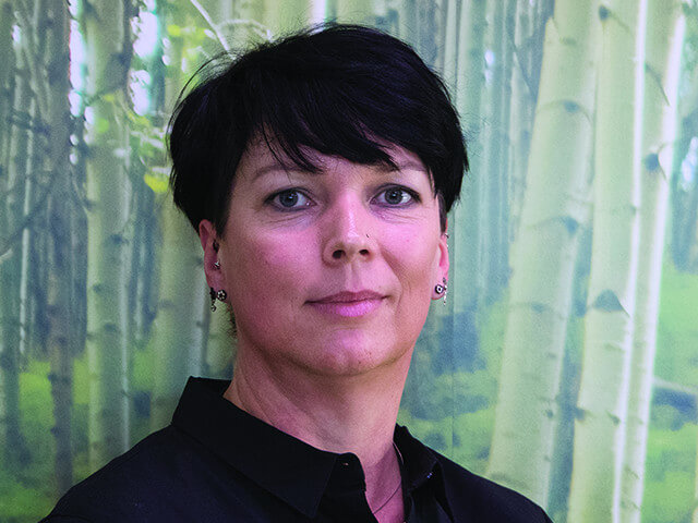 Frau, Gesicht, Kopf, Portrait, Lächeln, kurze Haare
