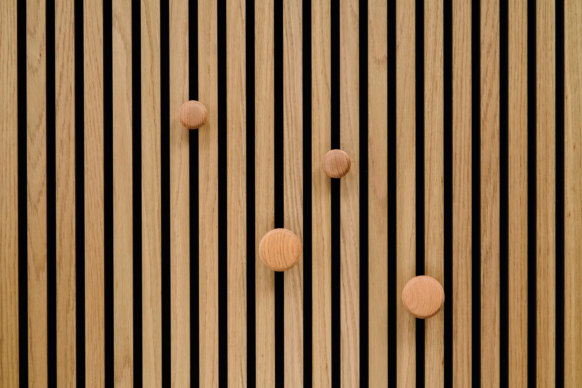Bild Ambiente Holzknopf natur lackiert Silent Design ter Hürne