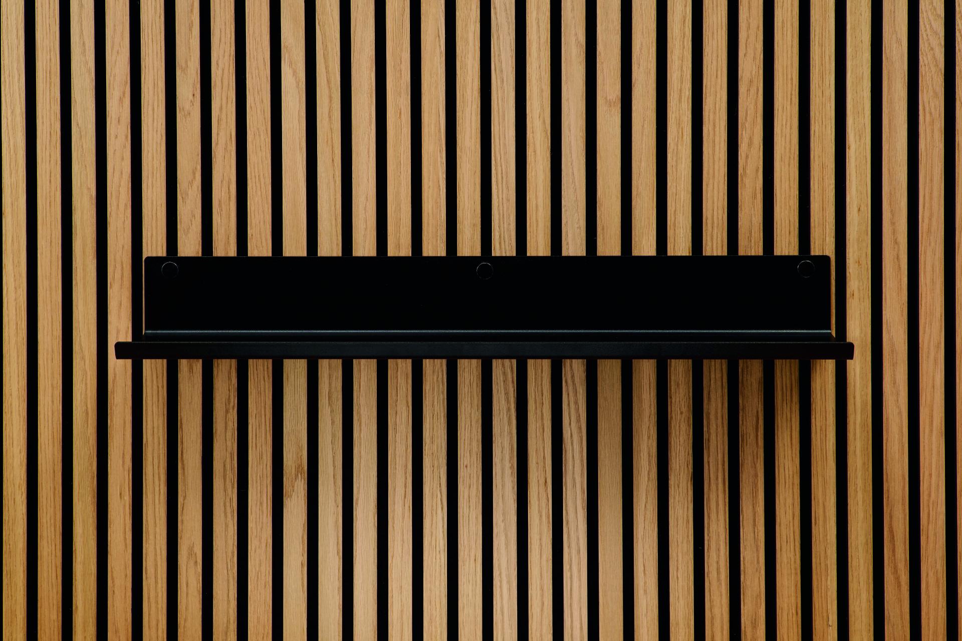 Bild Oberfläche / Detail Metallregal Schwarz pulverbeschichtet Silent Design ter Hürne