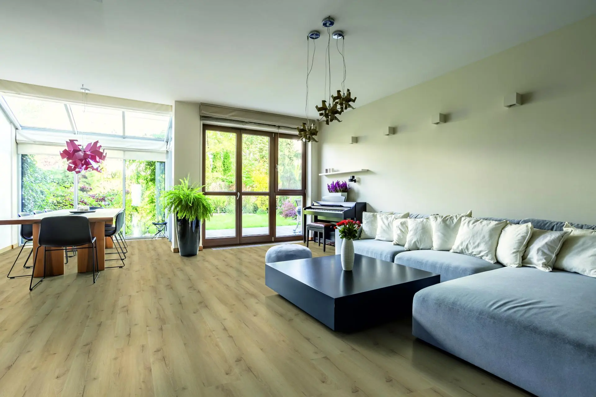Bild Ambiente Designboden Eiche Village Grande Landhausdiele Synchronstruktur Natura Flooring