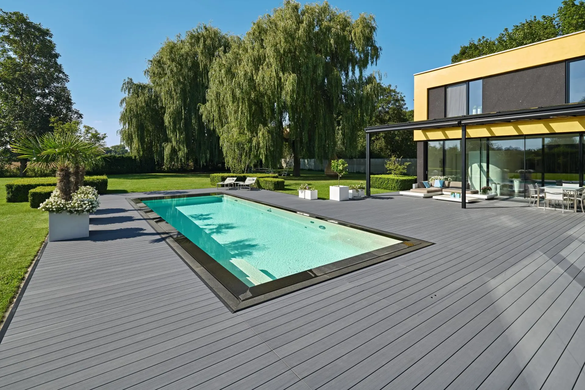Bild Ambiente Terrassenbelag Schiefergrau WPC Glatt strukturiert / Geriffelt Twinson