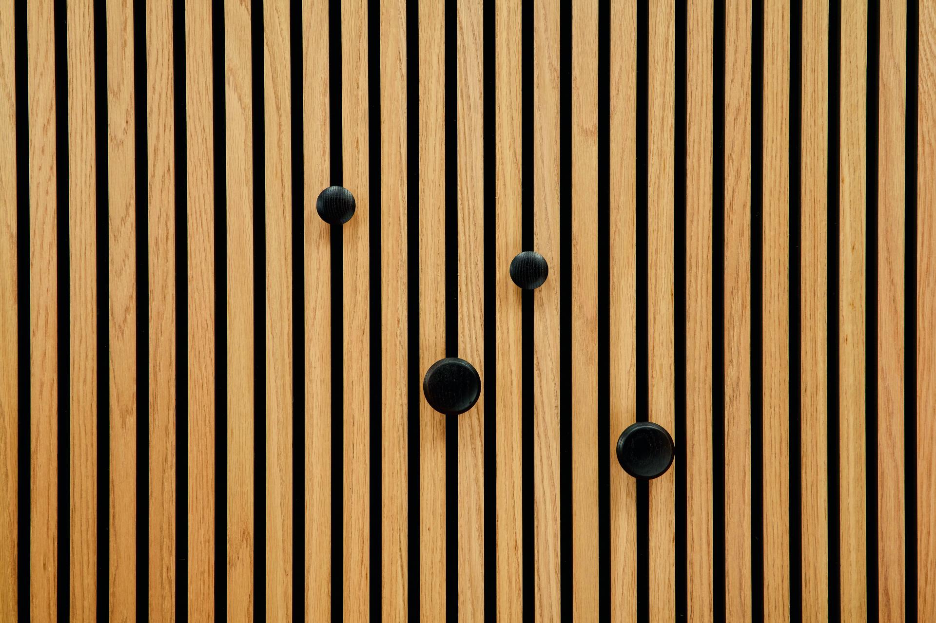 Bild Ambiente Holzknopf schwarz lackiert Silent Design ter Hürne