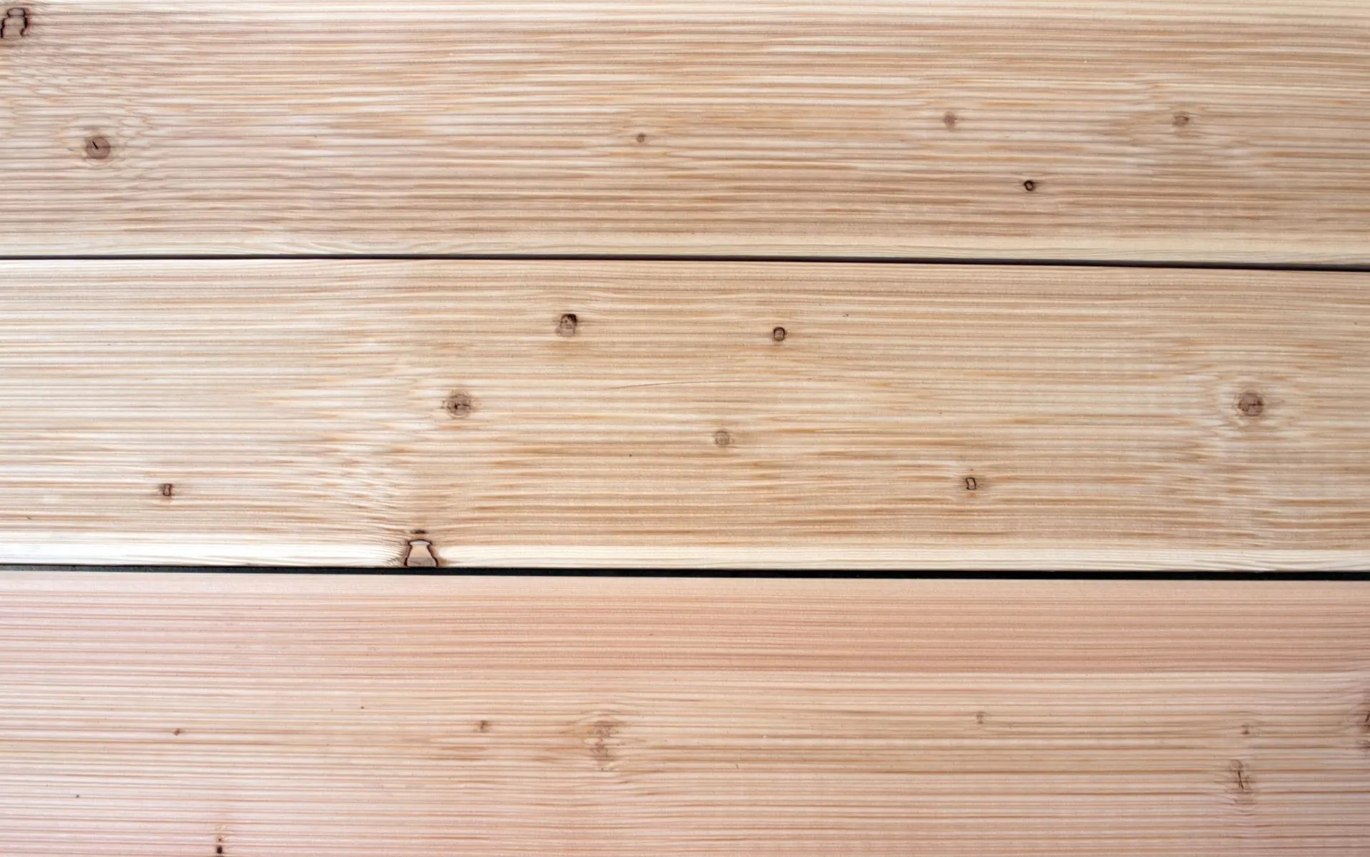 Bild Oberfläche / Detail Terrassenbelag Western Larch Holz Geriffelt / Geriffelt