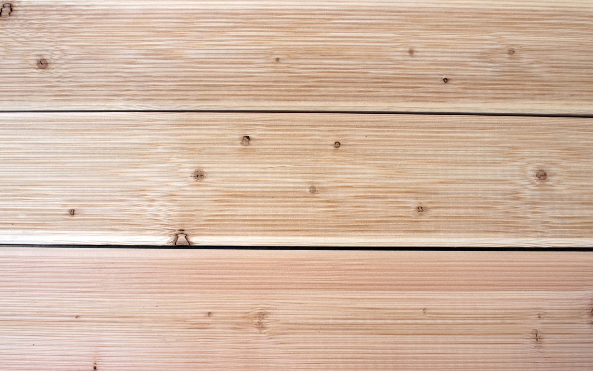 Bild Oberfläche / Detail Terrassenbelag Western Larch Holz Geriffelt / Geriffelt