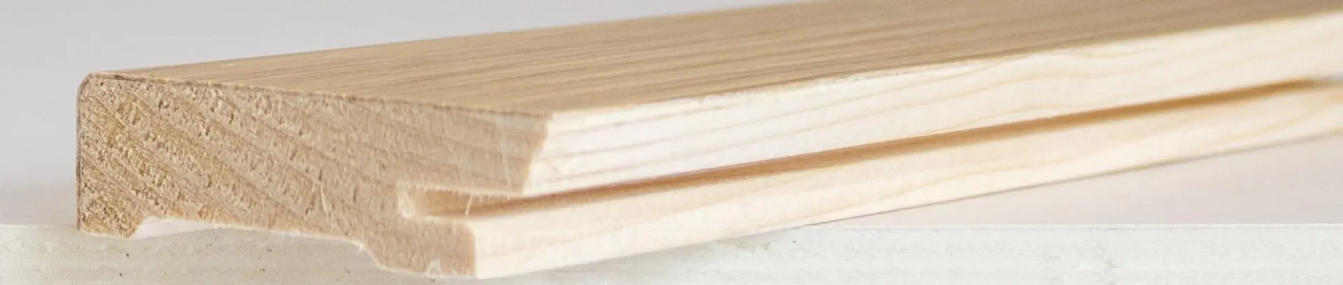 Bild Querschnitt / Aufbau Sockelleiste Modern 58 Eiche furniert 16 x 58 mm KGM
