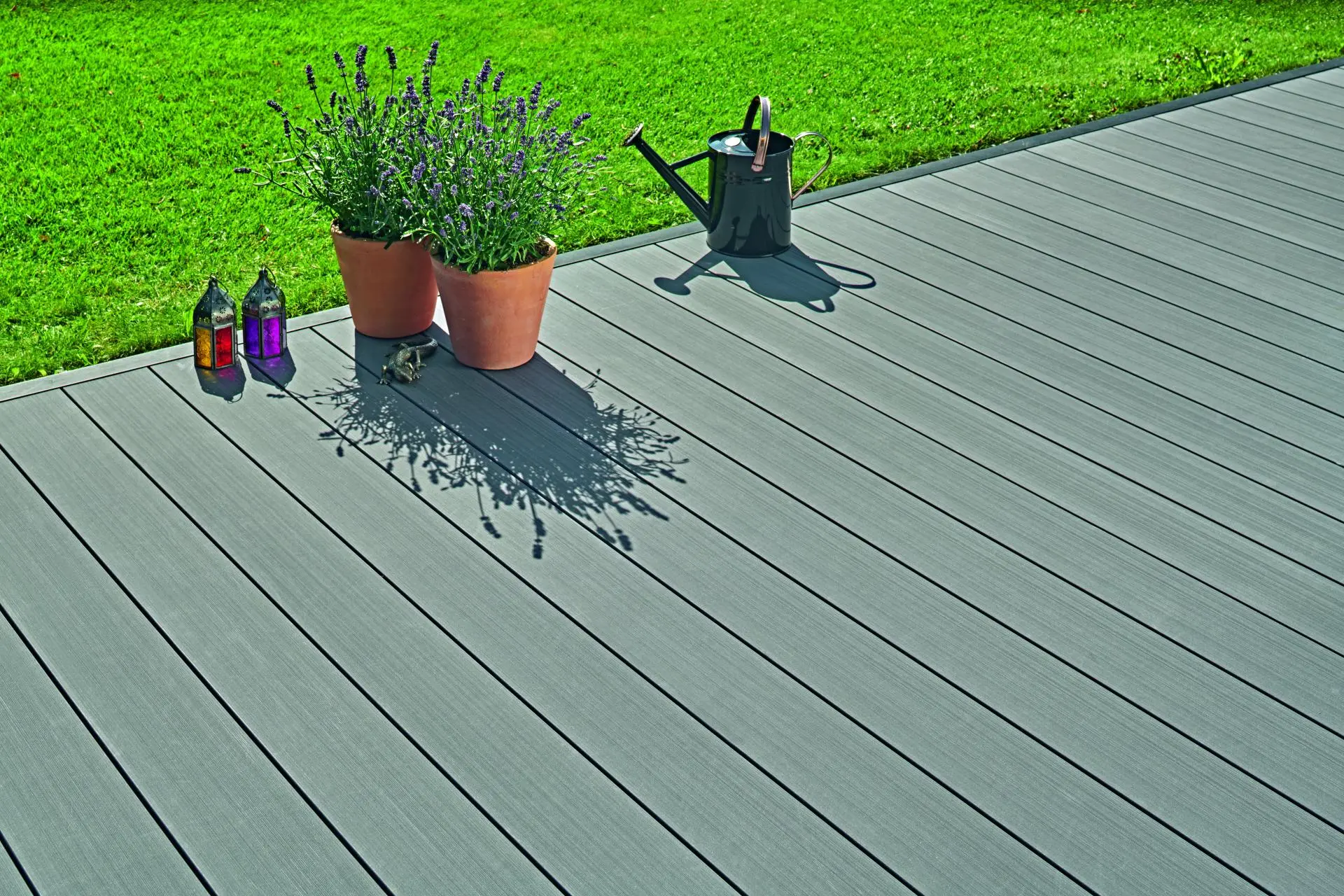 Bild sonstiges Terrassenbelag Schiefergrau WPC Glatt strukturiert / Geriffelt Twinson